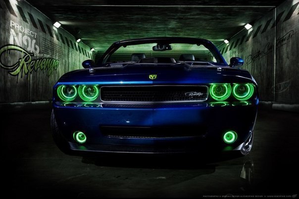 Dodge Challenger