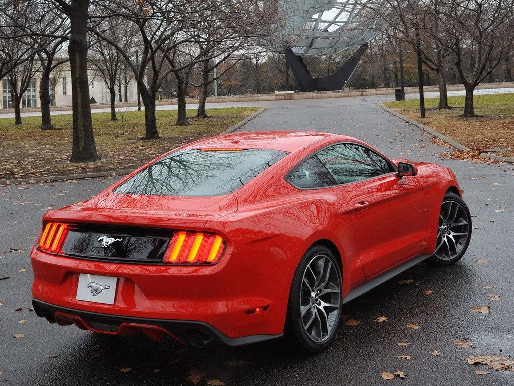 Ford Mustang GT 2015. #@yakor.blog - 3