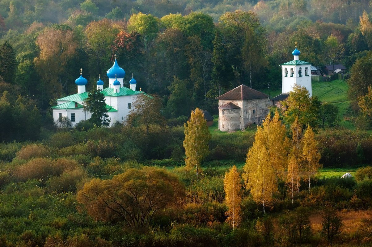 Псков монастырь