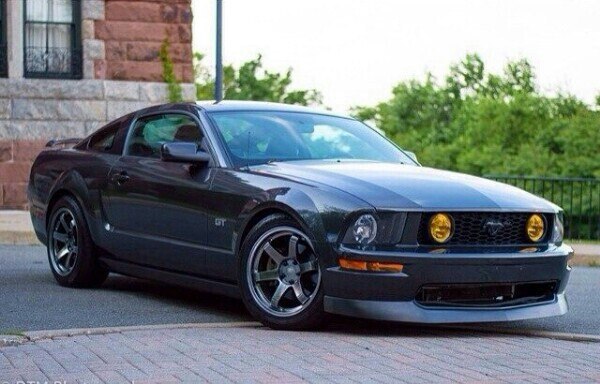 Ford Mustang GT