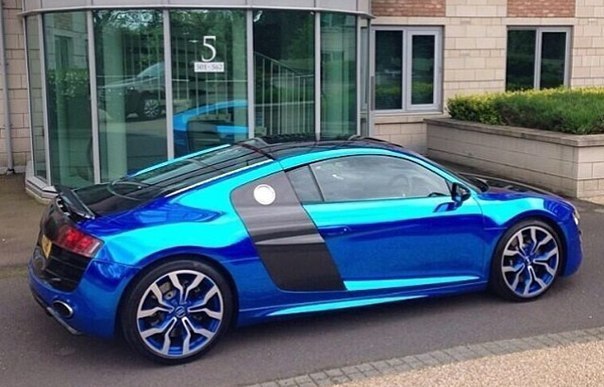 Audi R8 Chrome