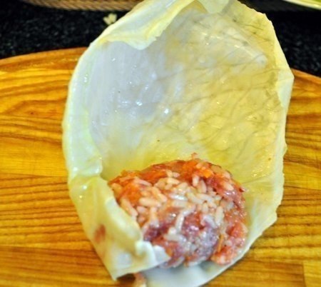 Вкусные голубцы.Ингредиенты: Около 500 гр. свинины; неполный стакан риса; стакан майонеза; неполный ... - 5