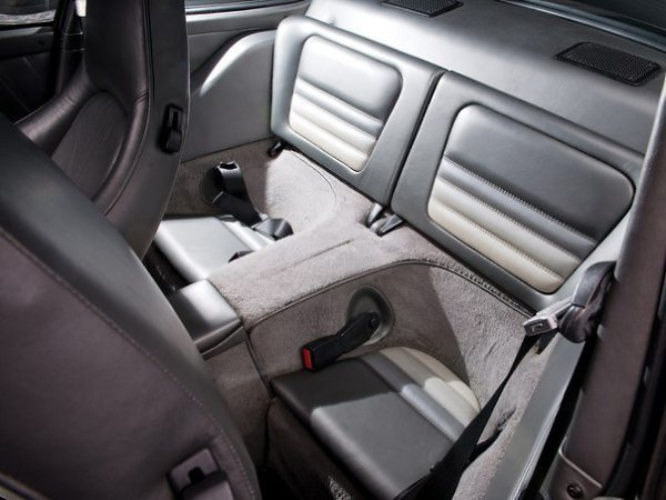 Porsche 959 '1987. Объём: 2850 см3 Мощность: 450 л.с. Крутящий момент: 500 Нм Привод: полный Время ... - 6