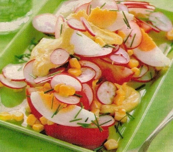 5 салатиков с редисом. 1. Салат с редиской и кукурузой редиска свежие огурцы консервированная ...