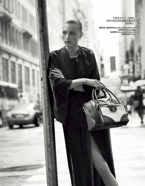 by Jonas Bresnan For Harper's Bazaar China July 2014 - 2