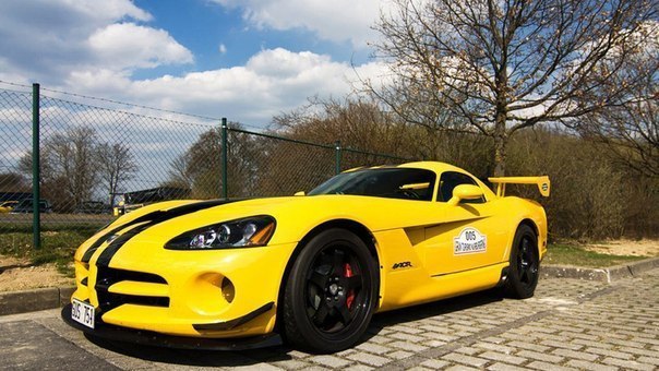 Dodge Viper SRT-10 ACR