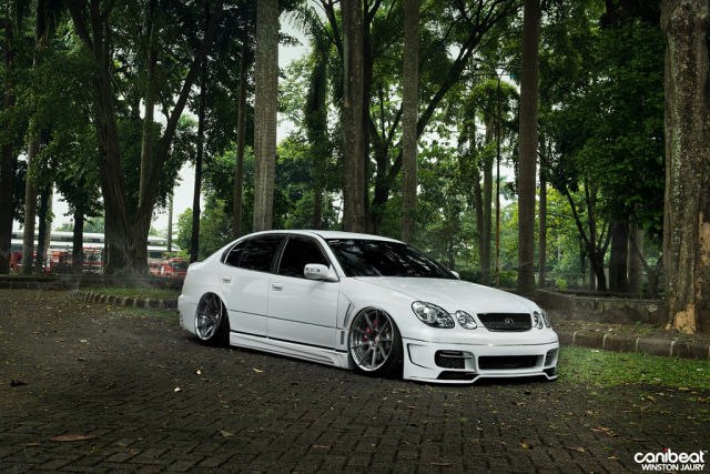The White Toyota Aristo from Indonesia.    ! - 2