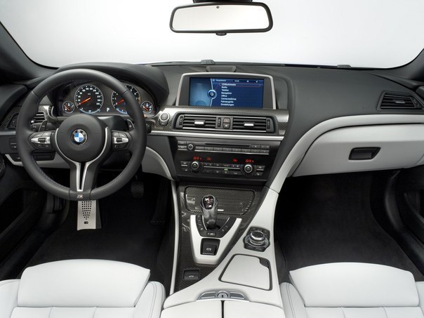 BMW M6 Convertible.     :  (4395 ) : 560 .. ... - 6
