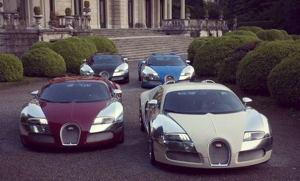 Bugatti Veyron LEdition Centenaire