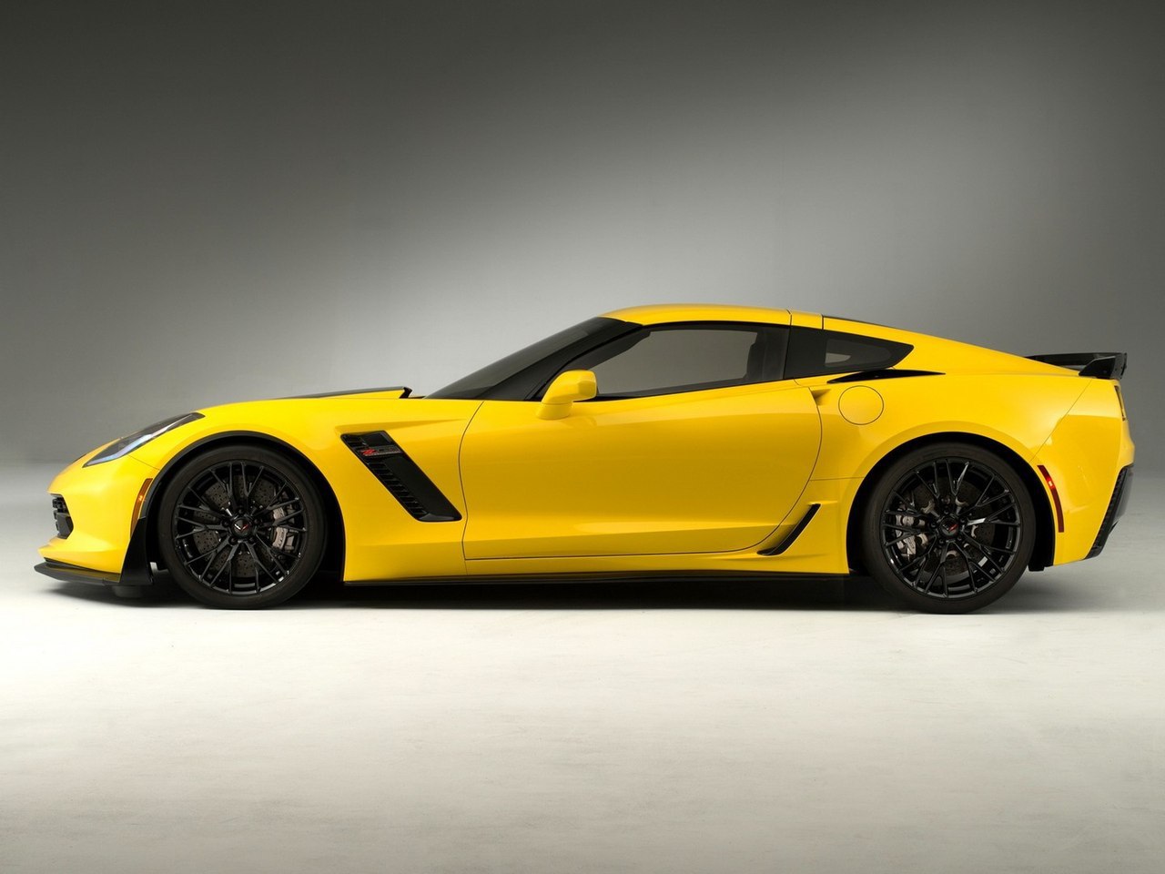 Chevrolet Corvette Z06 - 3