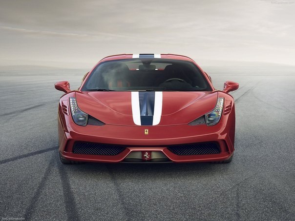 Ferrari 458 Speciale (2014). :  - 4,5 .  - 605 /.  - V8  0-100  ...