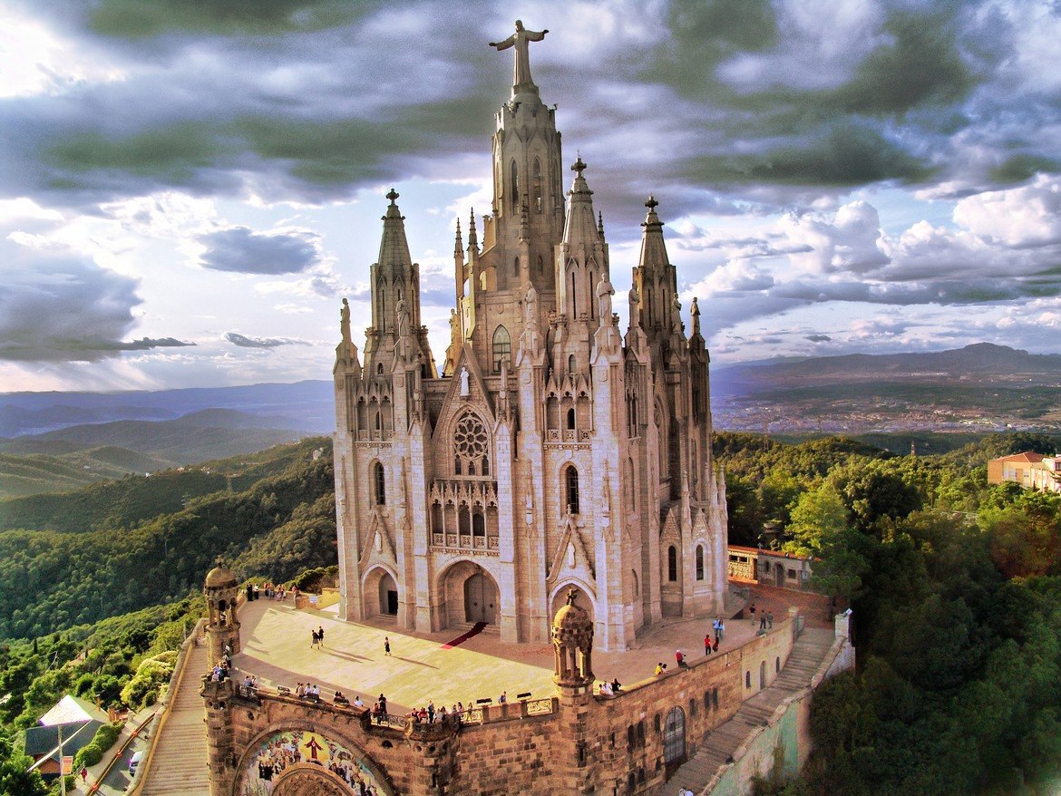 Храм Святого Тибидабо Барселона Испания