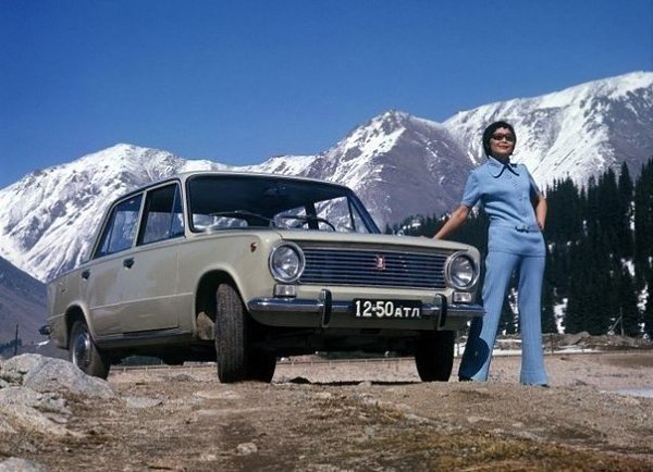 Подборка рекламных фотографий советского автопрома. - 5