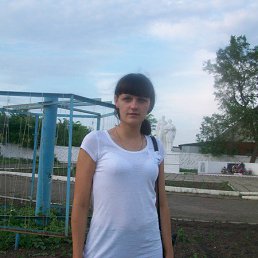 АРИНА, 21, Елабуга