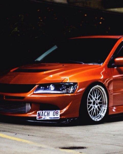 Mitsubishi Lancer Evo9 - 2