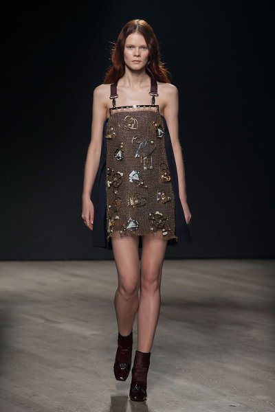   Katrantzou.- 2014.