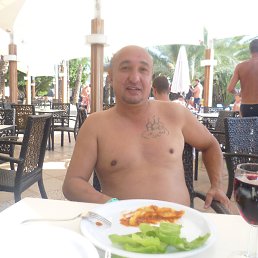 Artur, , 59 