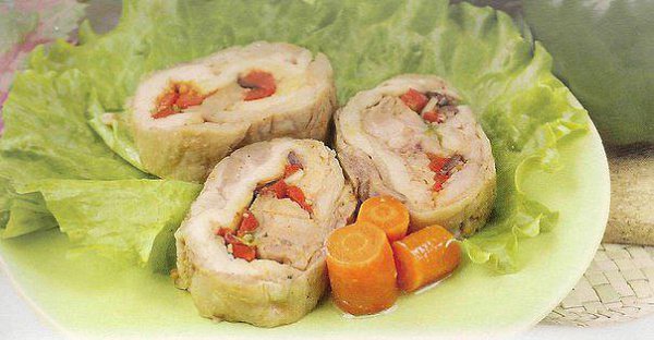 Куриный рулет.Это не просто куриный рулет, это наивкуснейший куриный рулет!А какой он сочный! Вкусен ...