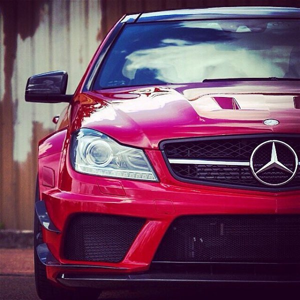 Mercedes-Benz - 2