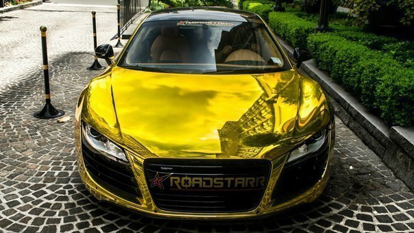 Gold Chrome Audi R8