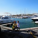 �������