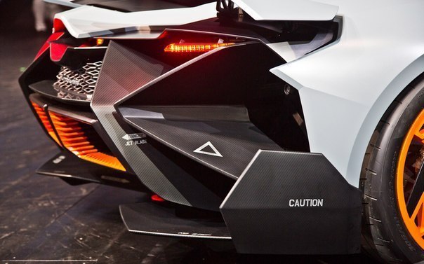 Lamborghini - Egoista (concept) - 5