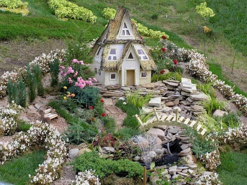 Небольшой дворик. Красивая идея Очень даже красиво, уютно! 2020 Сад, дача, огоро