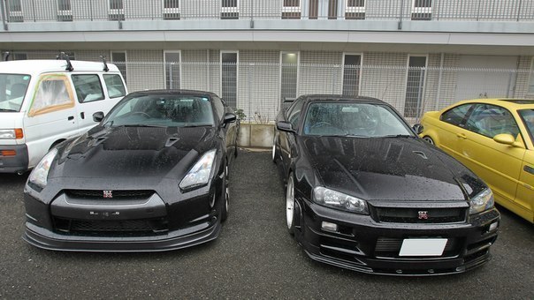 Nissan GT-R vs. Nissan Skyline GT-R R34