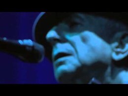 Leonard Cohen - Famous Blue Raincoat