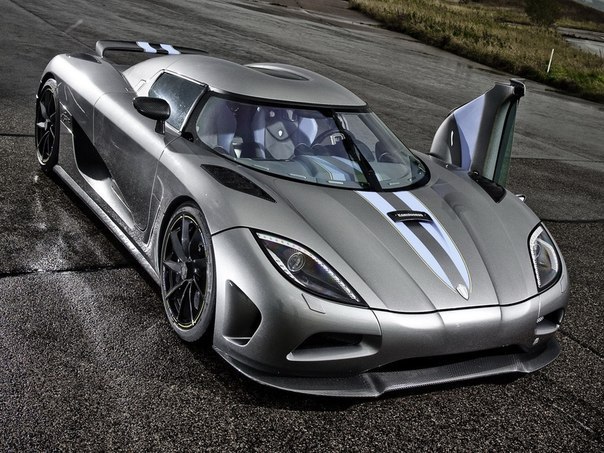 Koenigsegg Agera. 4.7L V8 : 940 ..  : 1 100  :   ... - 3