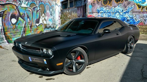 Dodge Challenger SRT8