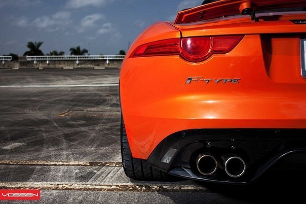 Jaguar F-Type V8 S - 4