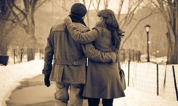 Все в жизни бывает лишь однажды. И как бы ты не старался, тебе никогда не пережить эти чувства ...