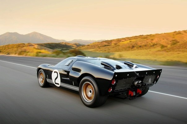 Ford GT40 mk 2 - 3