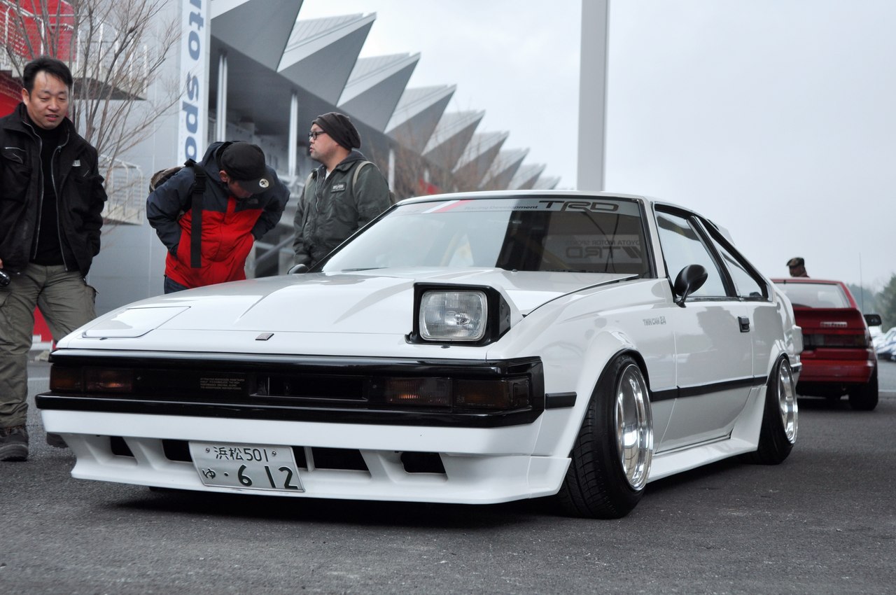 Japanese gang photos with cars