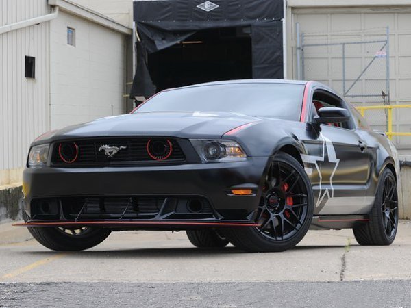 Ford Mustang  Roush SR-71 