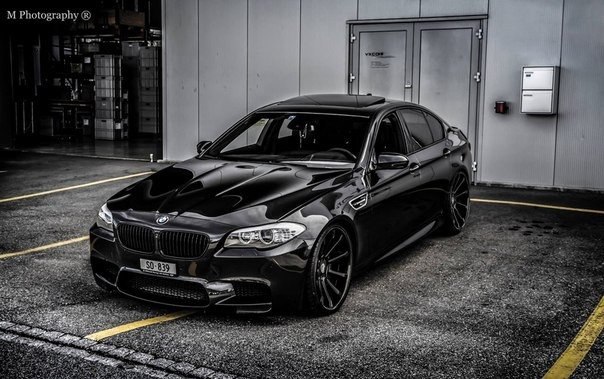 BMW M5 F10