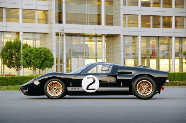 Ford GT40 mk 2 - 2