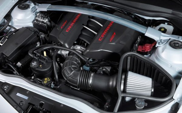 Chevrolet Camaro Z/28: пять вещей, о которых вы не знали. 1. Бейдж Z/28 чуть не отправился на ... - 5