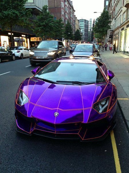 Lamborghini авентадор фиолетовый