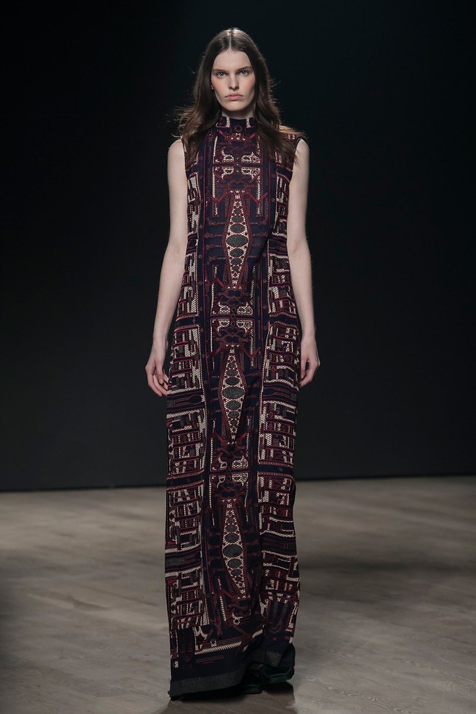   Katrantzou.- 2014. - 32