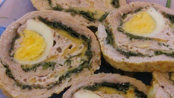 Мясной рулет с яйцом.Ингредиенты:продукты для мясного рулета с яйцом-свиное мясо (это может быть ...