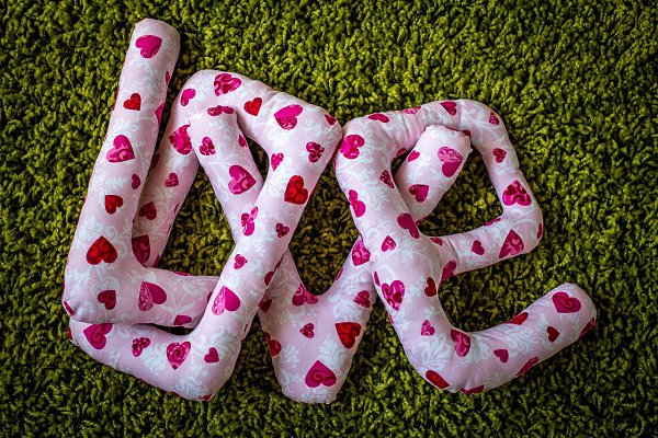 Решила попробовать сшить буквы-подушки ). #от_подписчиков@sewing_school