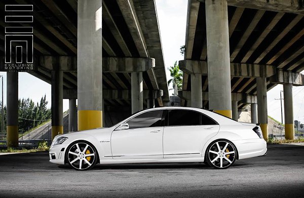 Mercedes S65 MG W221.V12 BITURBO22 Giovanna wheels.