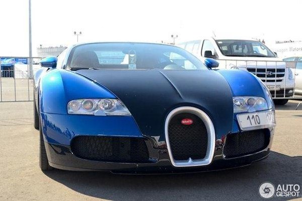 Bugatti Veyron, 200511.   300     .  ... - 2