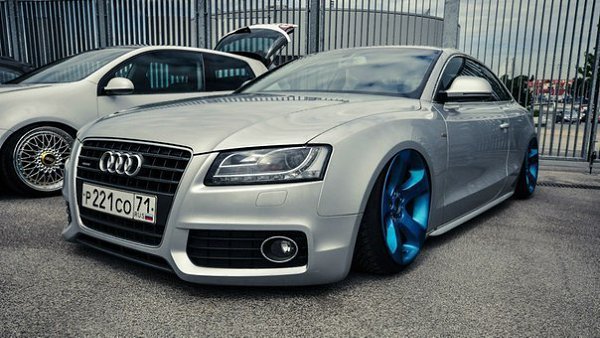 Audi A5.  ...