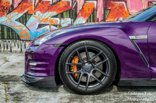 Purple Nissan GT-R on Velgen VMB5 Wheels. - 4