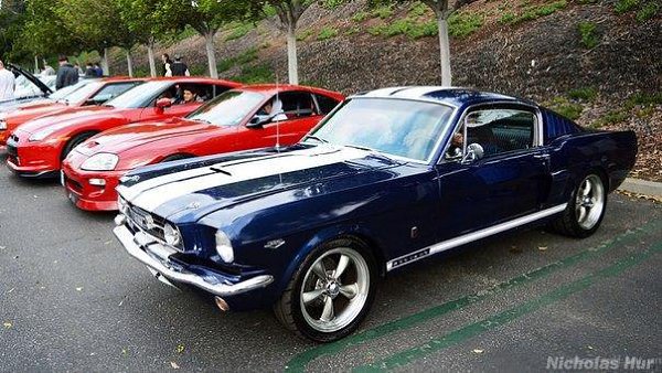 Ford Mustang & Toyota Supra & Nissan GT-R