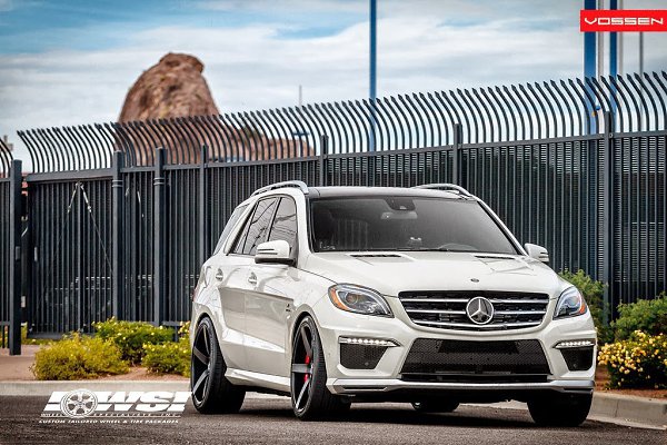 Mercedes-Benz ML63 AMG