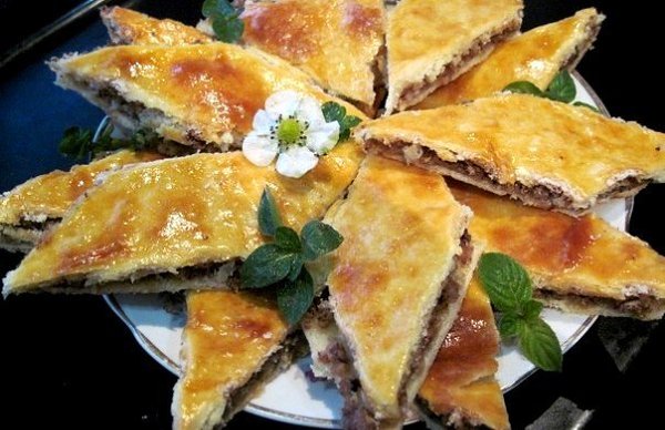Вкусная выпечка к чаю.Ингредиенты:Сливочное масло - 200 г (в целях экономии я покупаю спред, но не ...